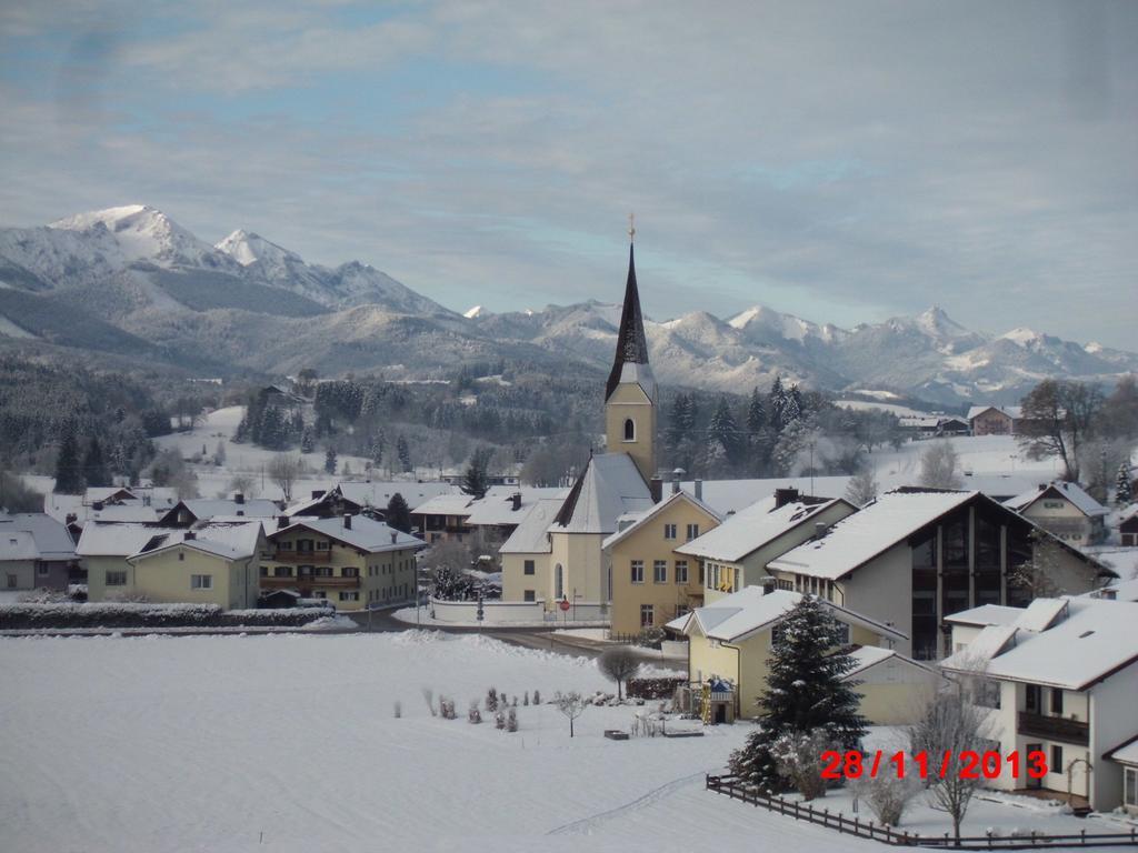 Ferienwohnungen Neukirchen Neukirchen am Teisenberg Luaran gambar